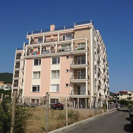 Apartment Rodina 2